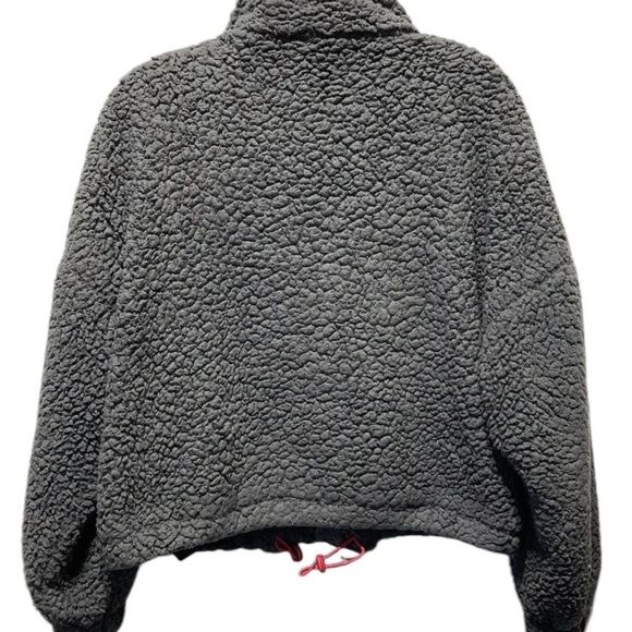 Women’s Urban Outfitters Cropped Jacket - Picture 3 of 7